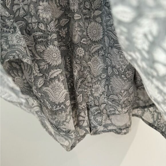 Shore wrap halter skort/dress, size medium - Picture 6 of 9